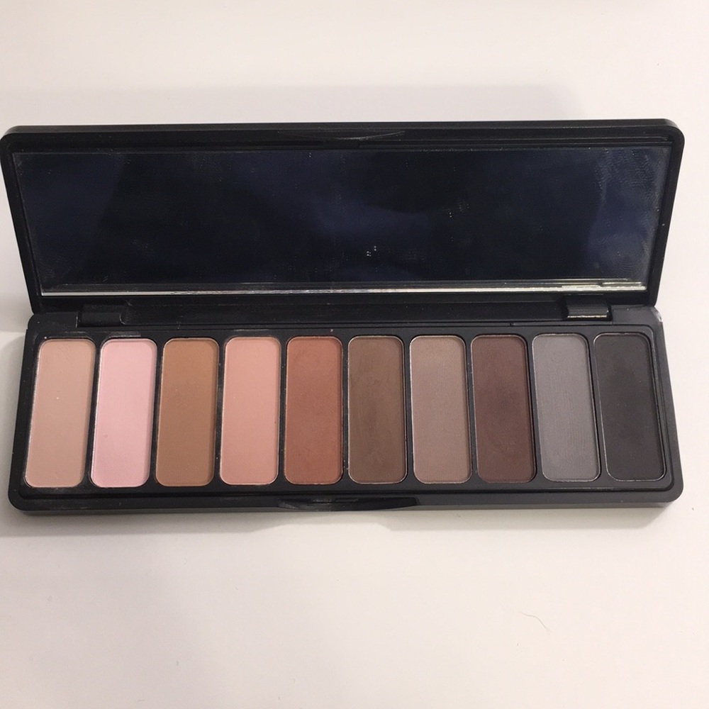ELF Mad For Matte Eyeshadow Palette